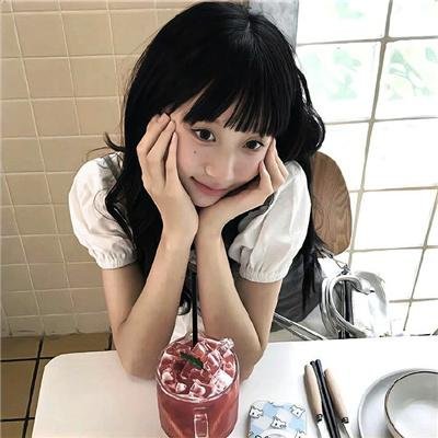 森林孤影